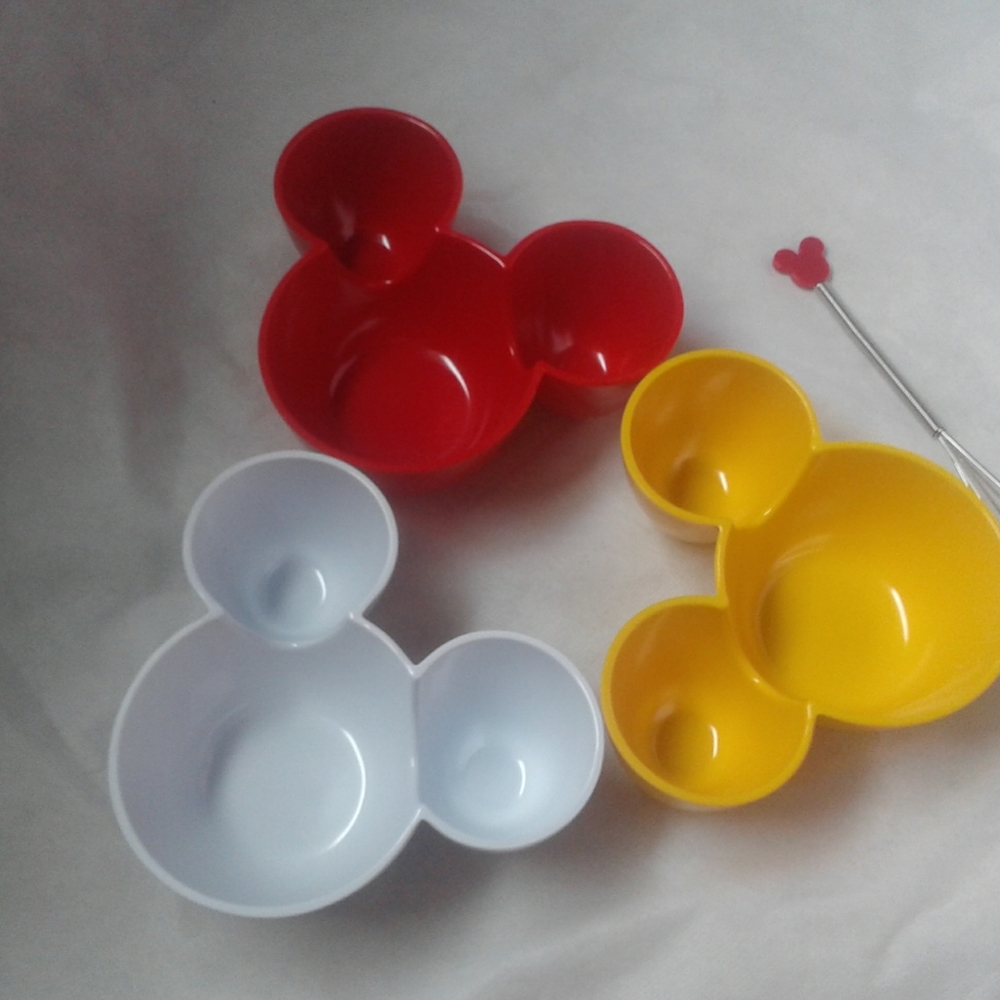 3 Mickey bowels and a Mickey whisk